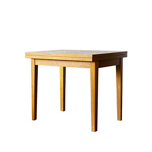 DH DINING TABLE