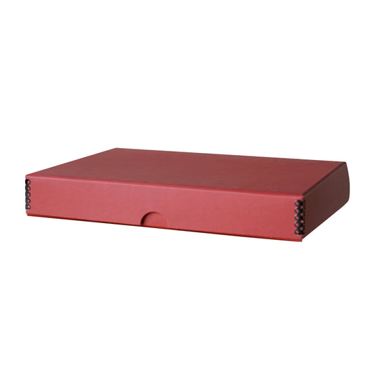 Cramshell box, Red