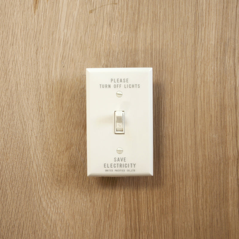 PRINTED TOGGLE SWITCH PLATE HARD 1口