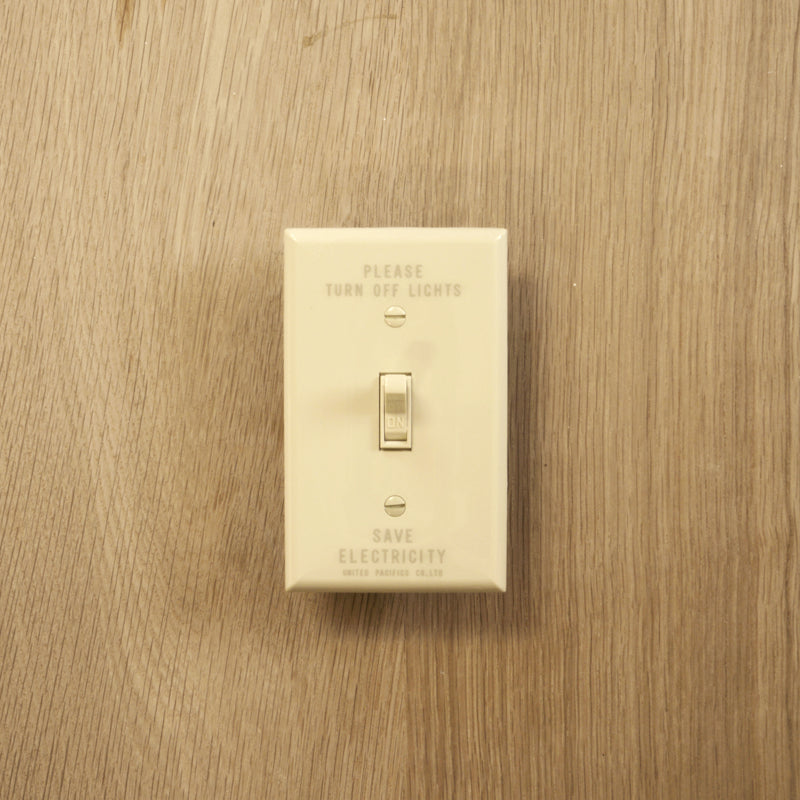 PRINTED TOGGLE SWITCH PLATE HARD 1口