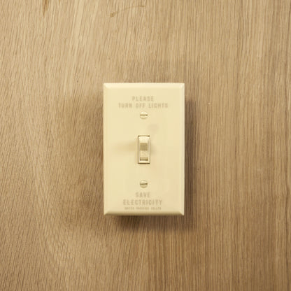 PRINTED TOGGLE SWITCH PLATE HARD 1口